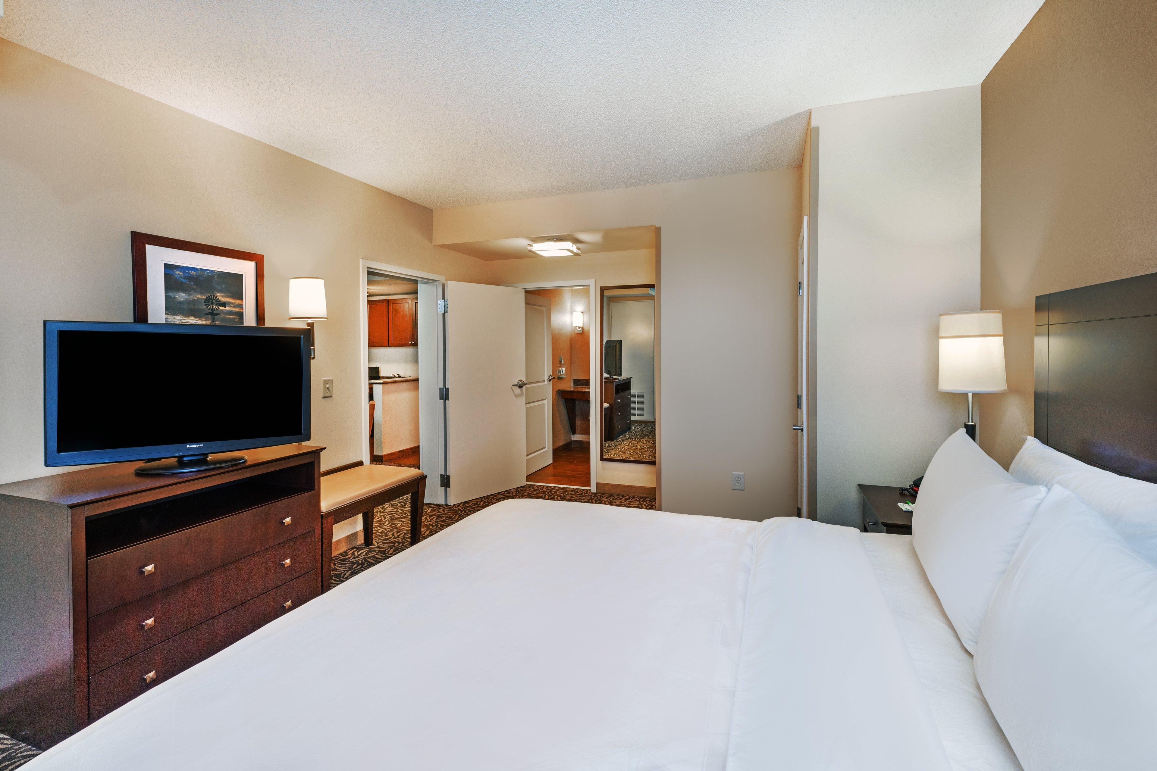 Holiday Inn Ardmore By Ihg Exteriör bild